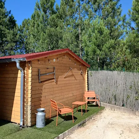Chalet Charmant Avec Piscine Mercuer Exterior foto
